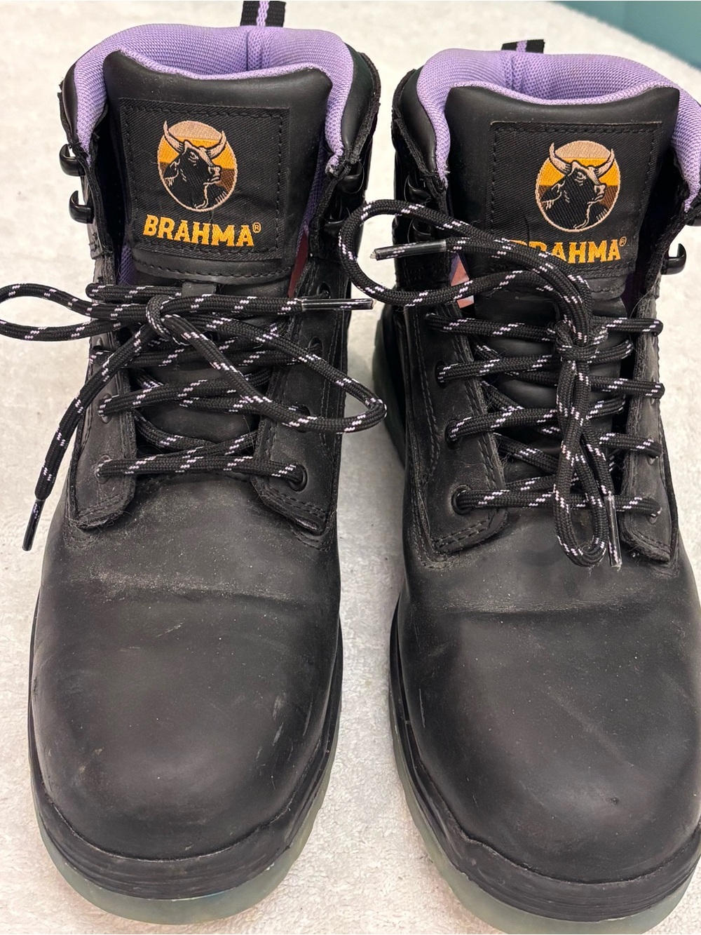 Almost Brand New Brahma women’s size 8 Waterproof steel toe work boots - box 18A